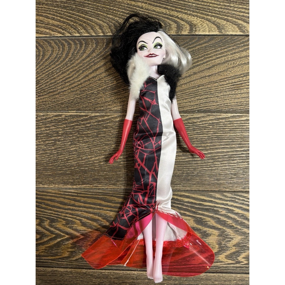 Disney Villains Cruella De Vil 12" Doll Black & Brights Collection 11"